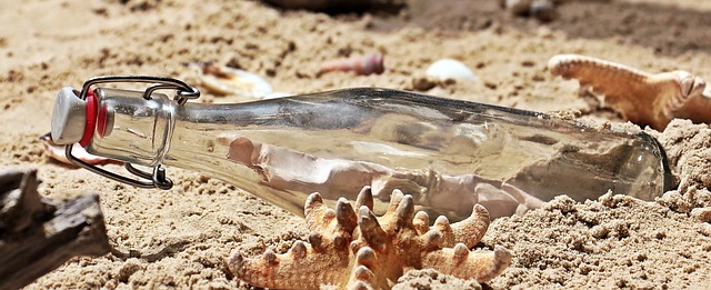 Discover the Refreshing Taste of Kelzai Volcanic Water in 300ml Glass Bottles